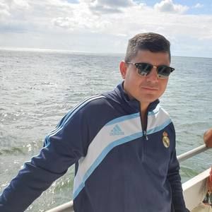 Meet your Posher, Marvin